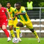 FC Nantes : Moses Simon encore pollué par sa grave blessure ?