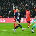 FC Nantes, PSG, Stade Rennais – l’oeil de Denis Balbir : « une image désolante à Paris, un exploit pour les Canaris »