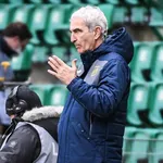FC Nantes : Raymond Domenech revient sur son licenciement chez les Canaris