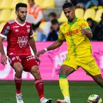 FC Nantes – RC Strasbourg : Pierre Ménès tranche la polémique, la LFP prend cher !