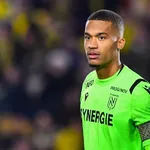 FC Nantes : une distinction en Angleterre pour Alban Lafont