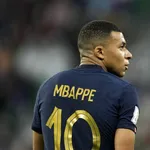 France – Angleterre : la presse britannique chauffe les Bleus… et Kylian Mbappé