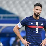 France &ndash; Finlande (0-2) : Pierre Ménès découpe les Bleus après le fiasco finlandais