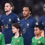 France – Irlande : Ménès dégomme un Bleu, Deschamps titille Mbappé, Giroud donne des nouvelles