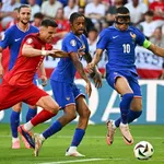 France – Pologne : Mbappé buteur, Barcola prometteur… les notes des Bleus, la réaction de Deschamps