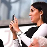 Georgina Rodriguez, madame Cristiano Ronaldo, met en avant sa poitrine en réponse aux critiques !