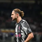 PSG, Juventus – Mercato : c'est officiel, Rabiot prolonge avec la Vieille Dame !