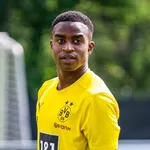 Nice fonce sur Moukoko, Roy secoue ses joueurs à  Brest, départs imminents à  Lille et à  Rennes