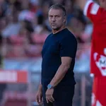 La presse catalane triste pour Gérone et impatiente pour le Barça, une légende du Real retient Vinicius