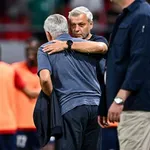 La réaction de Genesio après Fenerbahçe, deux recrues en approche à  Nice, trois clubs de L1 sur Geubbels