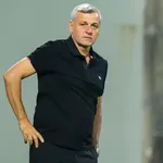 Larnaca – Stade Rennais : Genesio retient avant tout les trois points et reconnait un mauvais début de saison