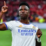 Le coup bas du PSG au Real Madrid avec Vinicius, Laporta promet à Raphinha qu’il signera au Barça