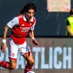 Le FC Barcelone ouvre une piste à Arsenal, Ancelotti continue d’écrire sa légende au Real Madrid