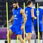 Le forfait de Benzema lance une onde de choc à Madrid, Xavi se déconnecte du FC Barcelone
