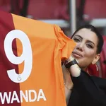 Le nouveau clip très hot de Wanda Nara est arrivé !