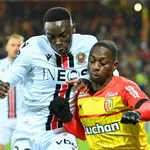 Le PSG tenu en échec à  la pause par Montpellier, idem pour Lens par Nice