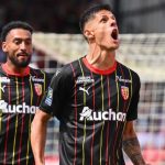 Le RC Lens mène à  Brest à  la pause