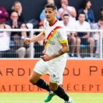 Le RC Lens mène à Lorient à la pause, la 2ème place se rapproche