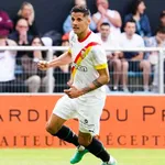 Le RC Lens mène à  Lorient à  la pause, la 2ème place se rapproche