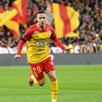Le RC Lens vire en tête à la pause face au RC Strasbourg