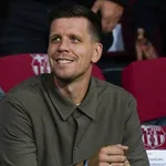Les premiers mots de Szczesny au Barça, le Real et Mbappé prennent chers, nouveau trophée pour Messi