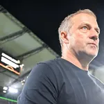 Le Real Madrid a encore frappé, Flick tiendrait sa première recrue au FC Barcelone