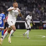 Le Real Madrid gagne encore, la vidéo du but sublime de Mbappé