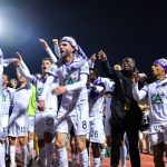 Le TFC en liesse, Le Fée (Lorient) touché, un Strasbourg uni dans le feu de Bollaert