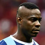 Le Torino pense à  Balotelli (ex-OM), l’ombre de Genesio plane sur Stéphan (Stade Rennais), le Red Star bientôt racheté ?