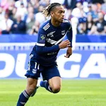 Les deux Olympiques, le RC Lens, l&rsquo;AS Monaco et Reims s&rsquo;arrachent un Bordelais, l&rsquo;OL officialise deux signatures