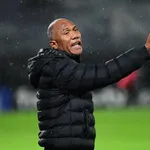 Les Infos du jour : Kombouaré parle, Kita agace, Neymar déprime, Sainté et Rennes espèrent