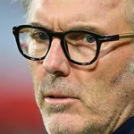 Les infos du jour : Blanc lance l’Olympico, Mbappé détrôné, Benzema calme l’OL