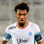 Les infos du jour : Kamara tout proche de Manchester United, l’ASSE négocie pour Tisserand, Benzema ne devrait pas rater le PSG