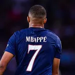 Les infos du jour : l’avenir de Mbappé relancé, le retour de Benzema se profile, Chelsea veut arracher Campos au PSG