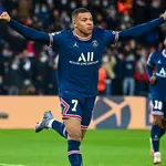 Les infos du jour : le mercato de l’ASSE s’emballe, la volte-face du PSG pour Mbappé, le Barça et le RC Lens tiennent leur première recrue