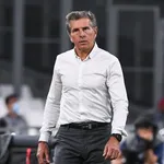 Les infos du jour : les Verts en ébullition, le PSG pousse pour Mbappé