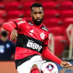 Les infos du jour : l'OM ouvre le mercato avec Gerson, le PSG ferre Donnarumma et rêve de Dembélé, l'ASSE souffle pour Bouanga
