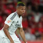 Les infos du jour : Mbappé attaque le PSG, l’OM s’en prend à  ses lofteurs, une recrue arrive à  l’ASSE