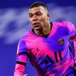 Les infos du jour : Mbappé aurait dit oui au Real Madrid, Longoria parle de l'OM, l'ASSE craint le pire