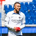 Les infos du jour : Mbappé ne veut pas prolonger au PSG, Alba va quitter le FC Barcelone, Batlles fixe un objectif à  l’ASSE