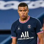 Les infos du jour : Mbappé sollicite Al-Khelaïfi, Laporta officialise la dette colossale du Barça, Sampaoli prend un tacle appuyé