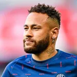 Les infos du jour : Neymar pose une condition à  son départ, Renato Sanches a fait son choix, le Barça prêt à  abandonner Lewandowski