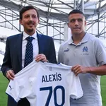 Les infos du jour : Sanchez présenté à  l’OM, le PSG dégraisse, l’ASSE s’intéresse à  Kaba (VA)