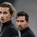 Liga : Atlético Madrid – FC Barcelone, les compos (Griezmann et Messi titulaires)