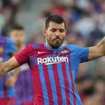 Liga : Rayo Vallecano – FC Barcelone, les compos (première pour Agüero)