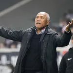 Lille – Nantes : Kombouaré applaudit Lafont et serre les dents avec la VAR