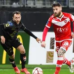 ASSE : Debuchy rappelle un horrible souvenir au LOSC et tacle les Dogues