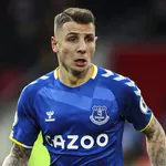 LOSC – Mercato : un chèque arrive d’Angleterre grâce à  Lucas Digne