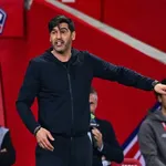 LOSC : Paulo Fonseca lance la finale face à  Troyes et lâche une petite phrase sur son avenir