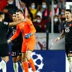LOSC : Pierre Ménès applaudit les Dogues mais se paie Séville et la VAR après l’exploit en C1 !